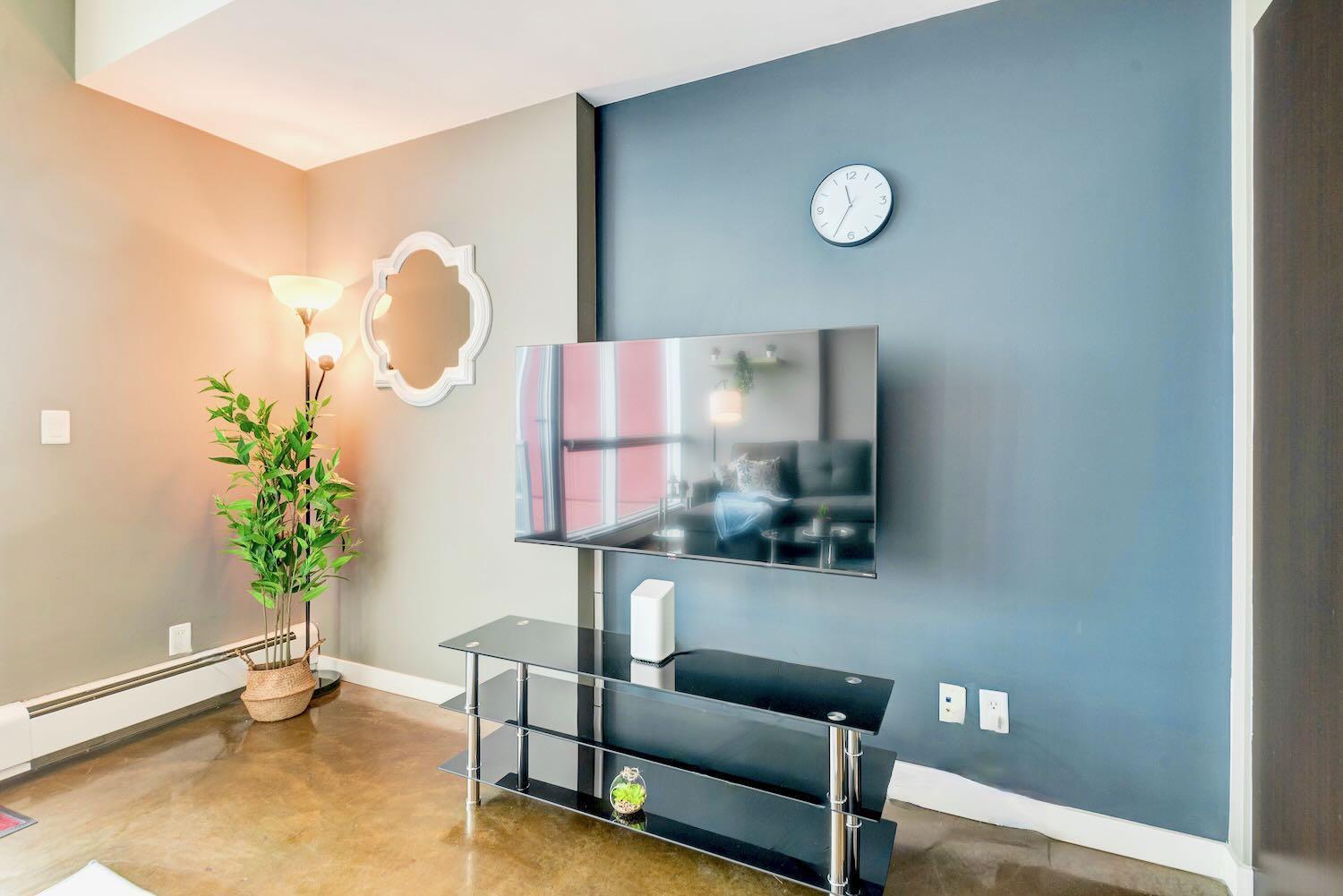 Modern 2Br Condo - King Bed - Downtown City Views Calgary Exterior photo